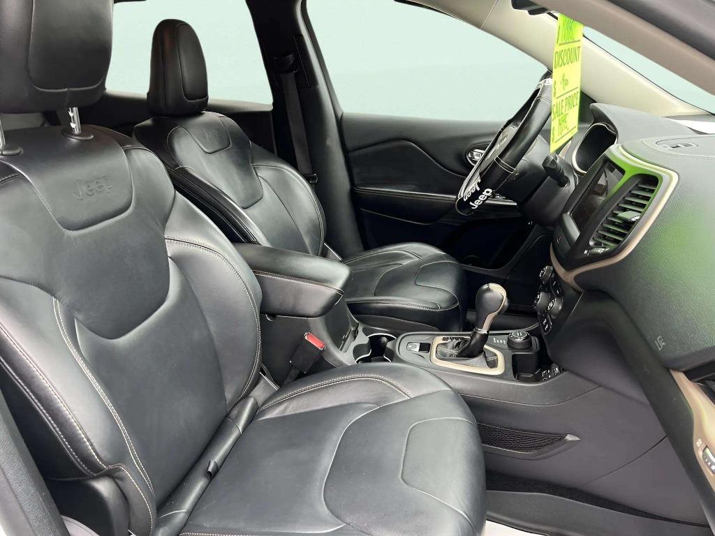2014 Jeep Cherokee - $14,995