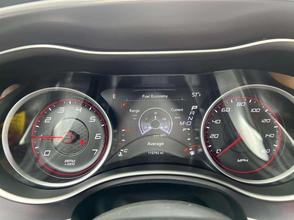 2019 Dodge Charger - $26,995