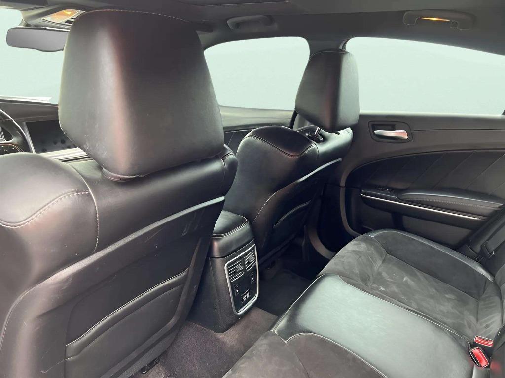2019 Dodge Charger - $26,995