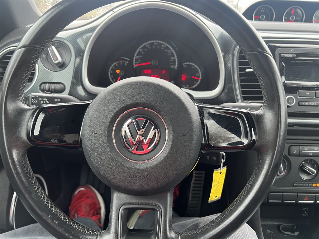 2013 Volkswagen Beetle Turbo photo