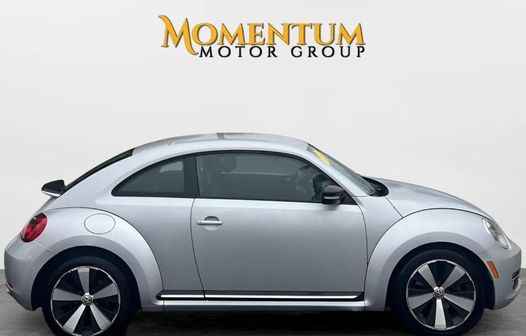 2013 Volkswagen Beetle - $8,995