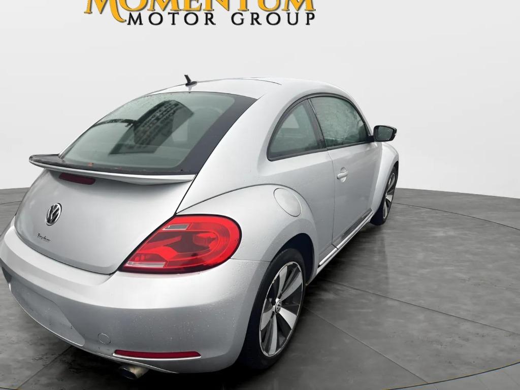 2013 Volkswagen Beetle - $8,995