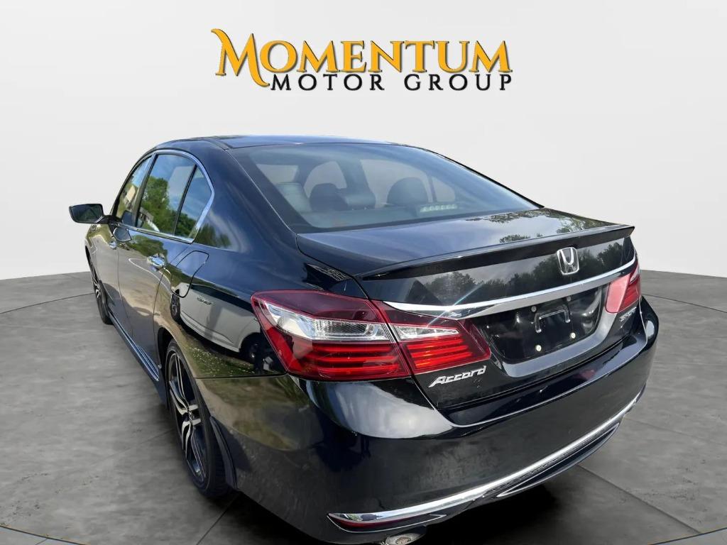 2016 Honda Accord - $17,500