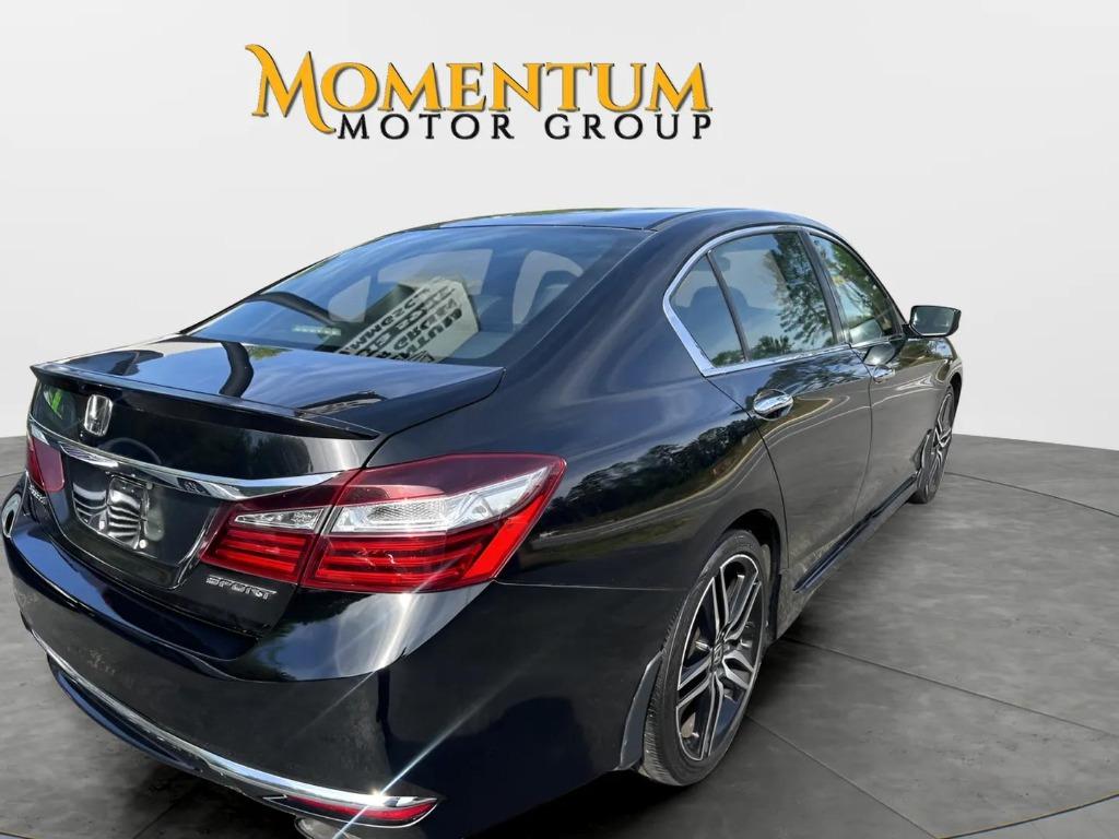 2016 Honda Accord - $17,500