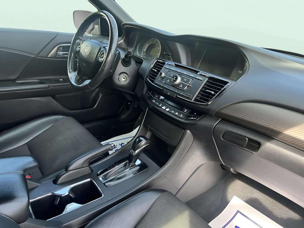 2016 Honda Accord - $17,500