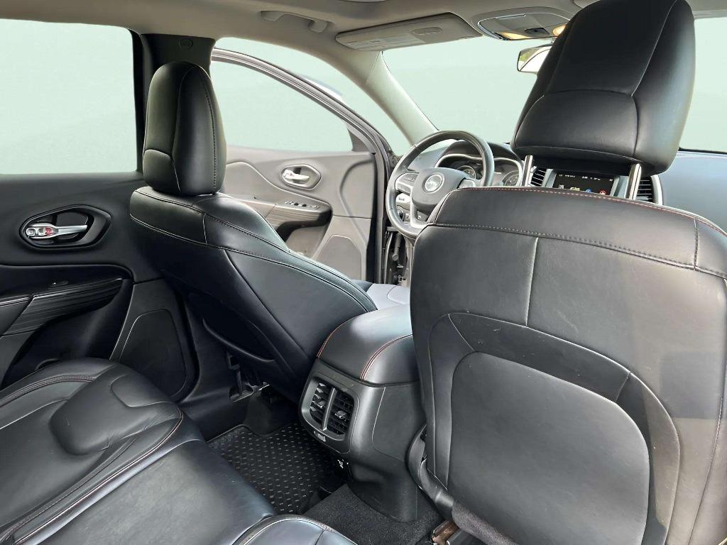 2014 Jeep Cherokee - $14,995