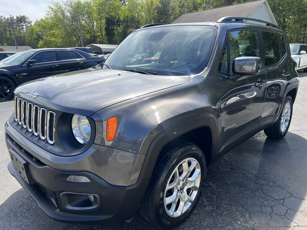 2018 Jeep Renegade Latitude photo