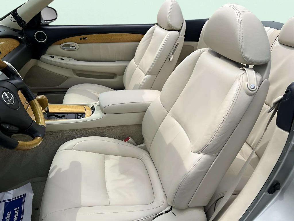 2005 Lexus SC - $15,995