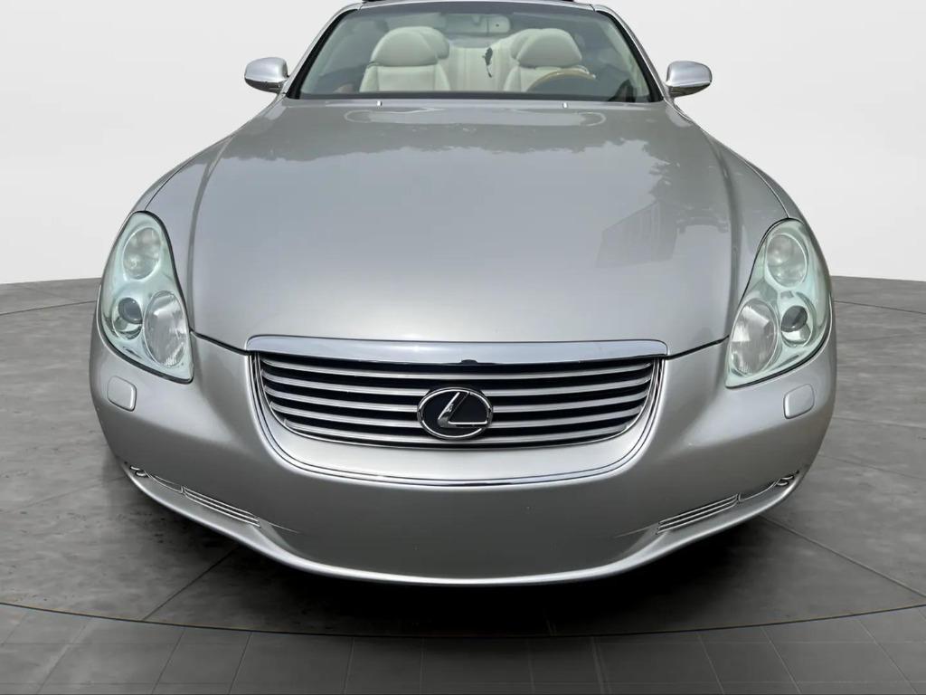 2005 Lexus SC - $15,995