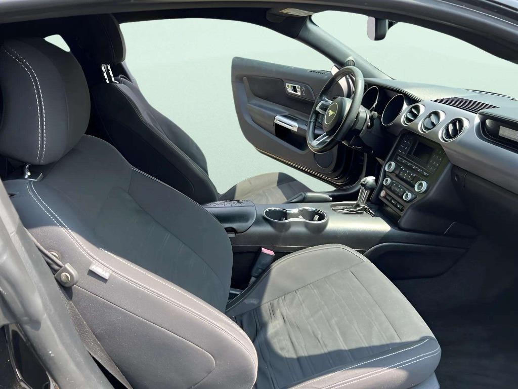 2016 Ford Mustang - $18,995