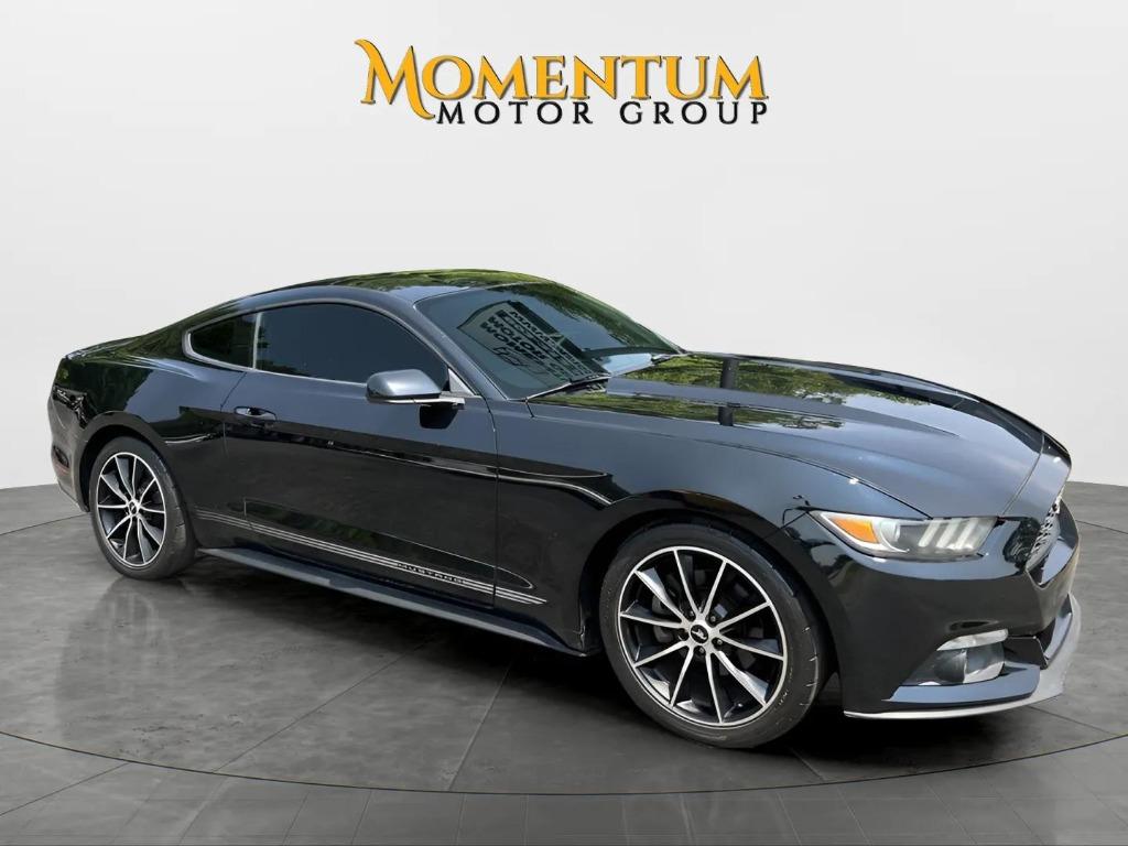 2016 Ford Mustang - $18,995