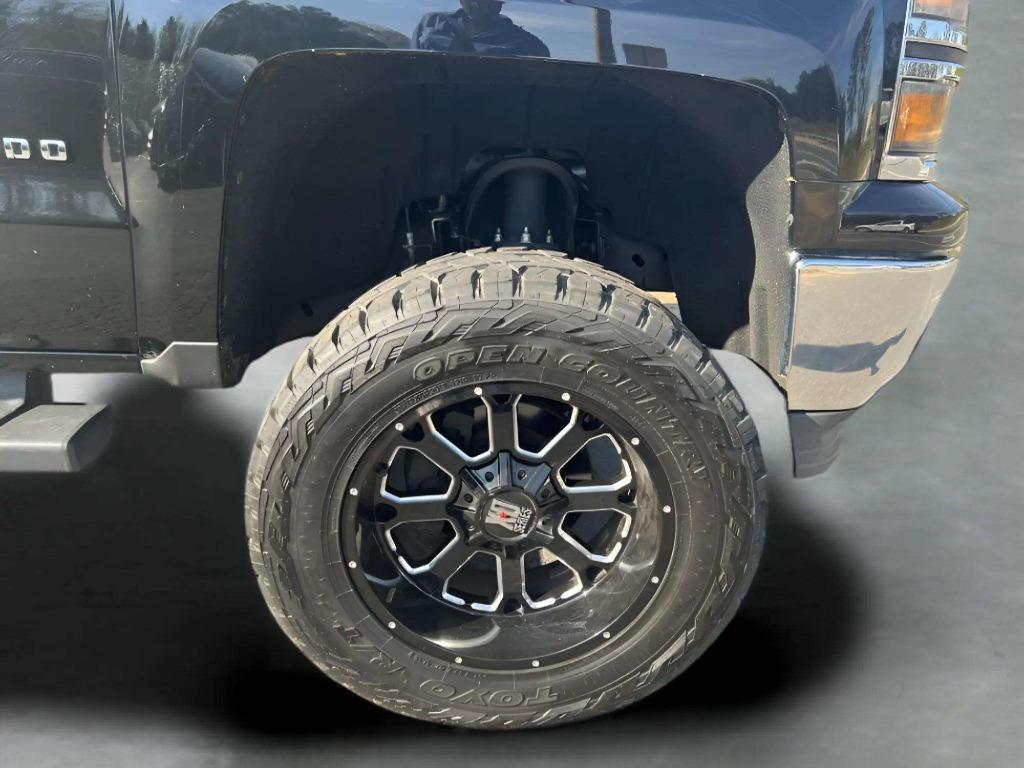 2015 Ram 1500 - $27,995