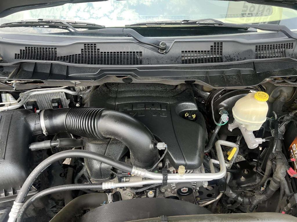 2015 Ram 1500 - $27,995