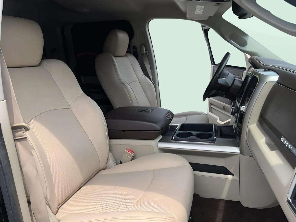 2015 Ram 1500 - $27,995