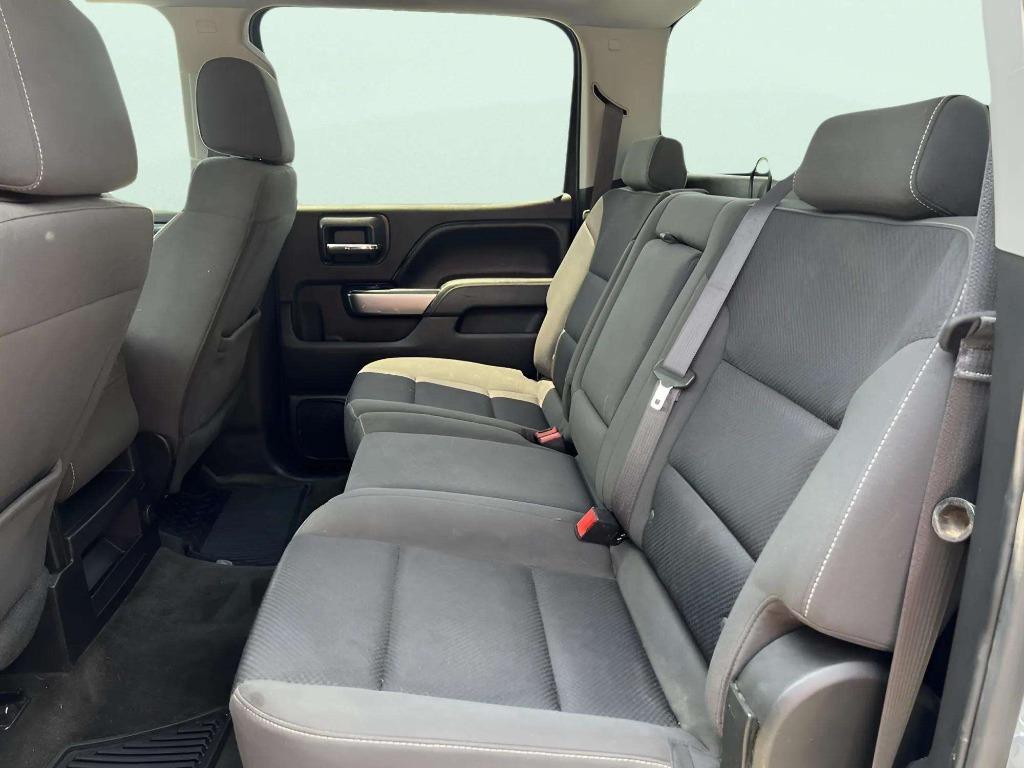 2016 Chevrolet Silverado - $18,995