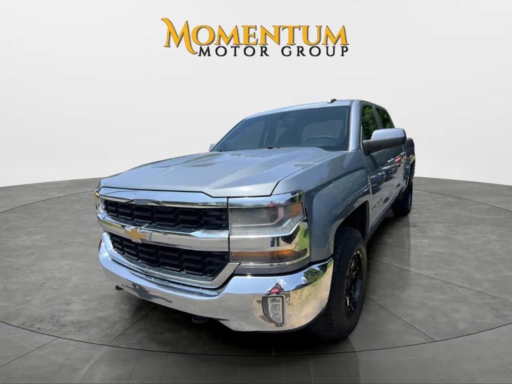 2016 Chevrolet Silverado - $18,995