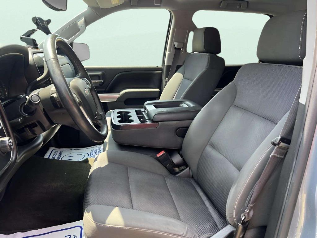 2016 Chevrolet Silverado - $18,995
