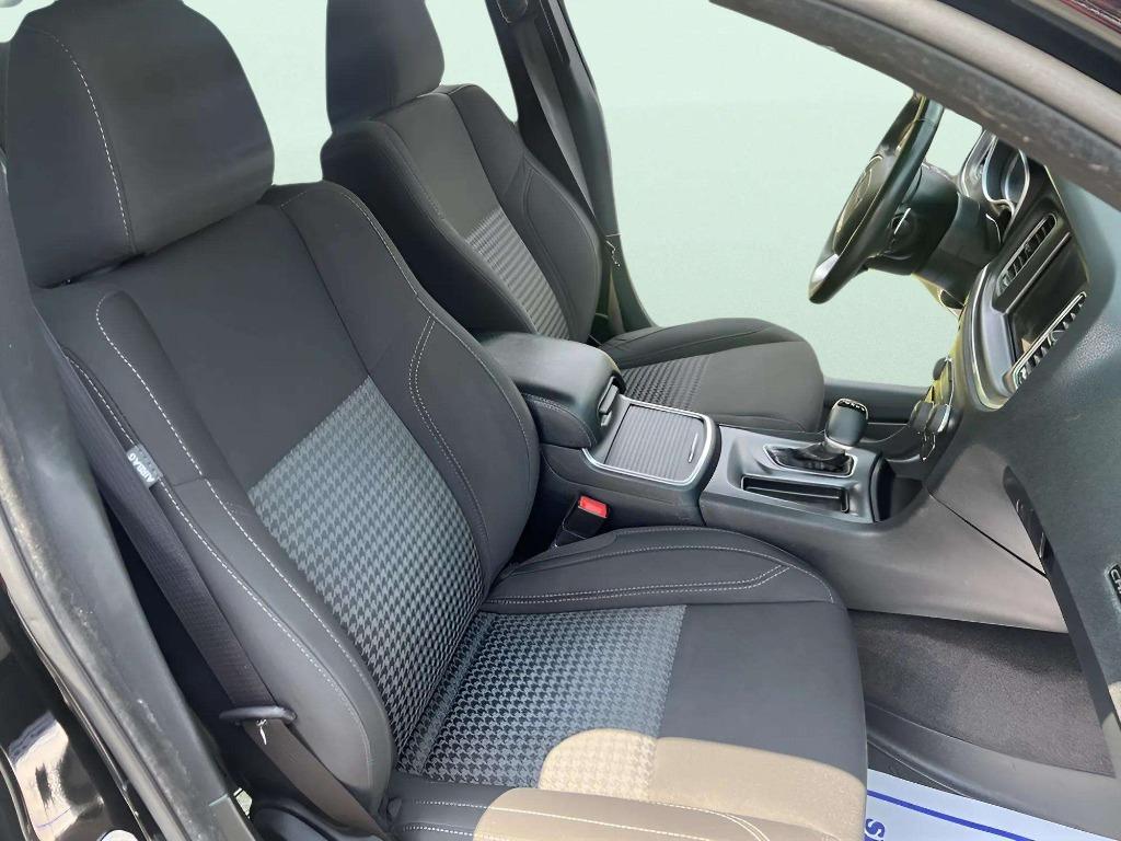 2017 Dodge Charger - $25,970