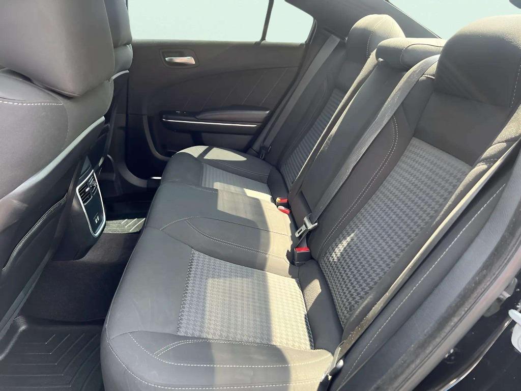 2017 Dodge Charger - $25,970