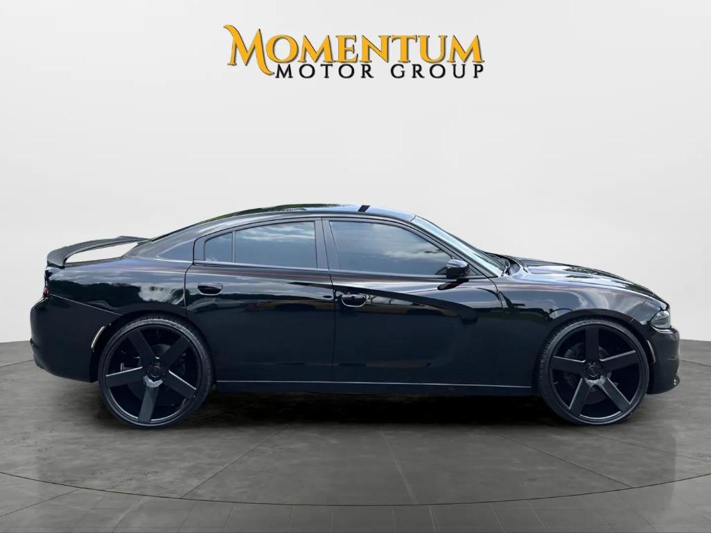 2017 Dodge Charger - $25,970