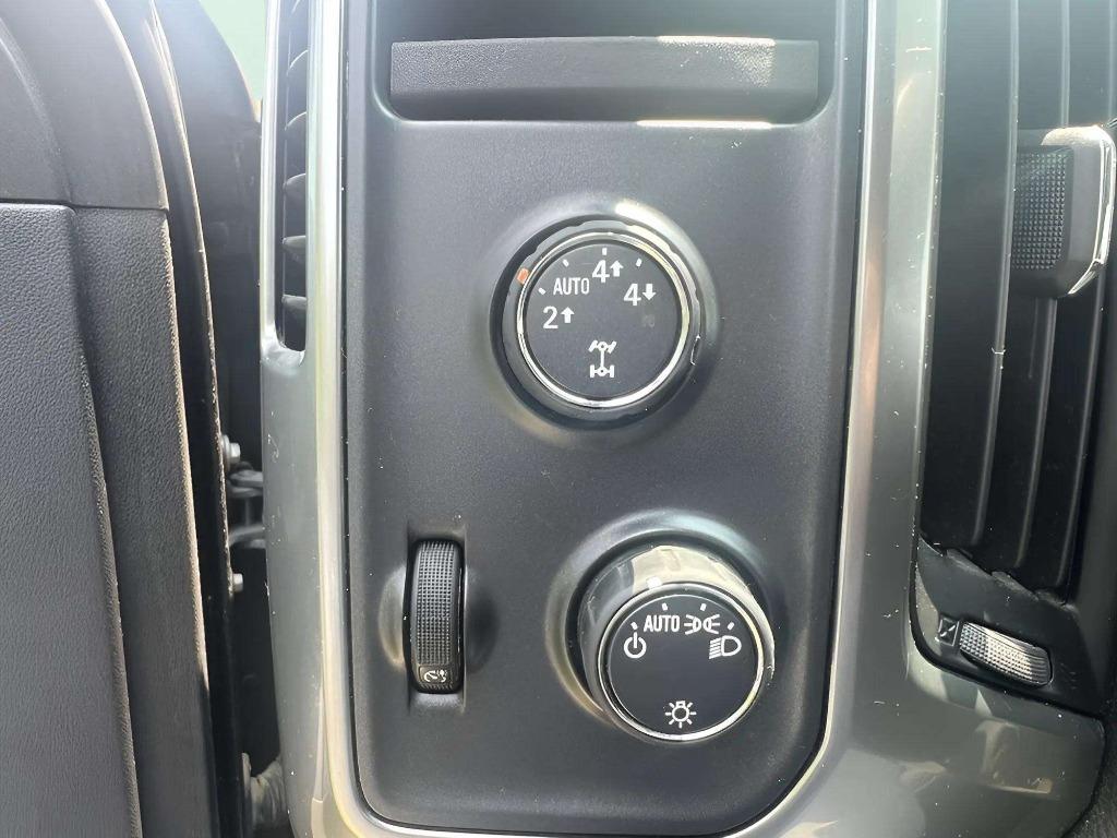 2015 Chevrolet Silverado - $21,408