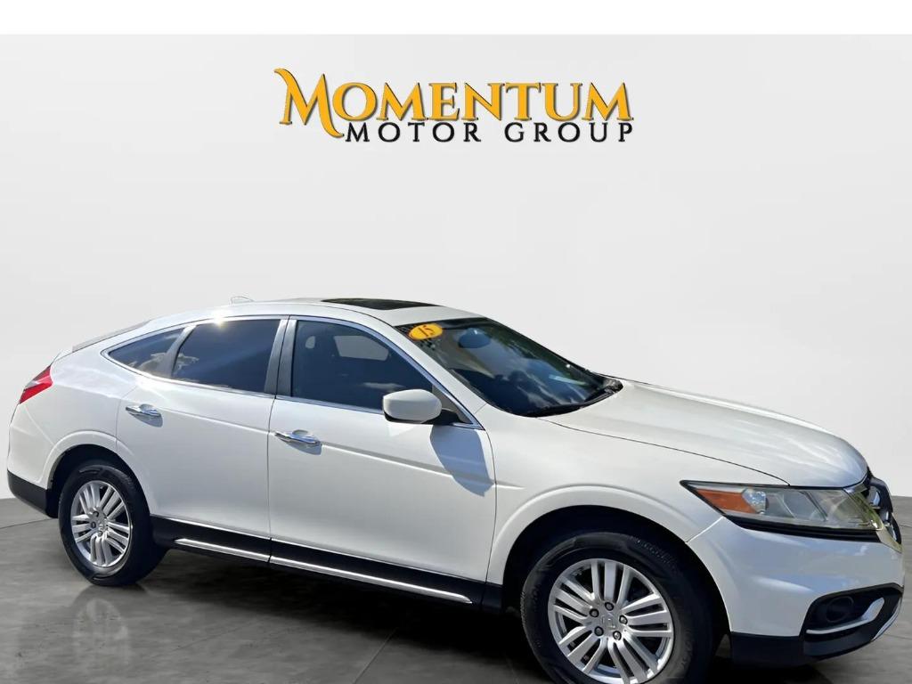 2015 Honda Crosstour - $16,995