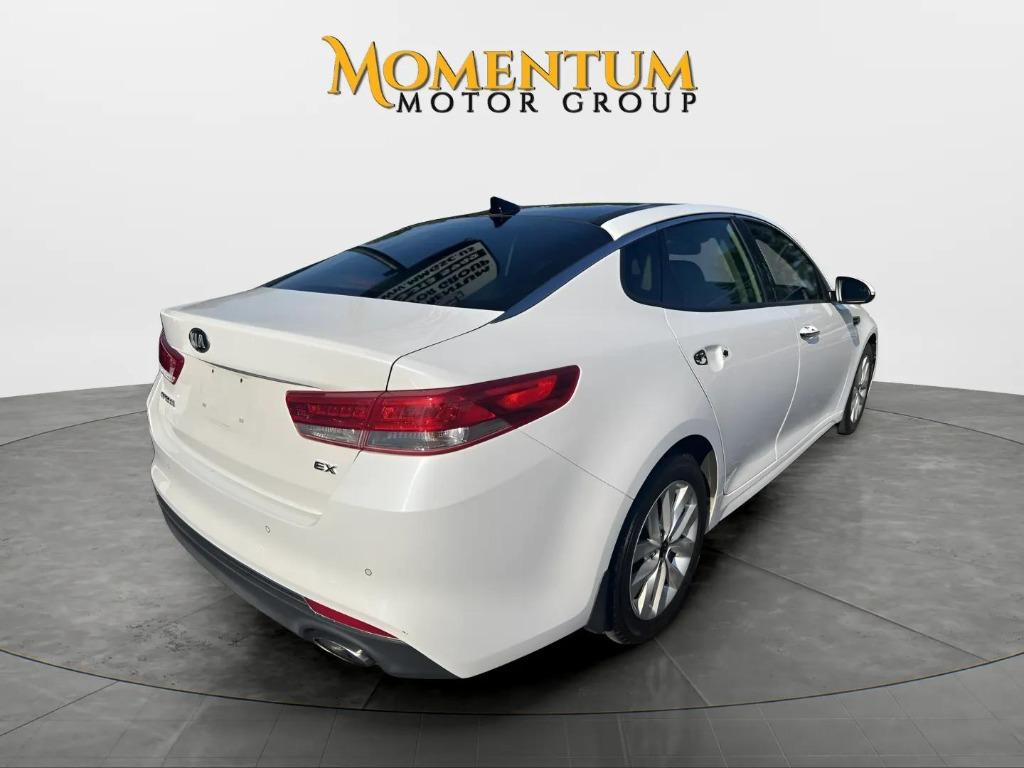 2016 Kia Optima - $13,995