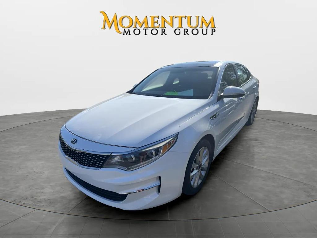 2016 Kia Optima - $13,995