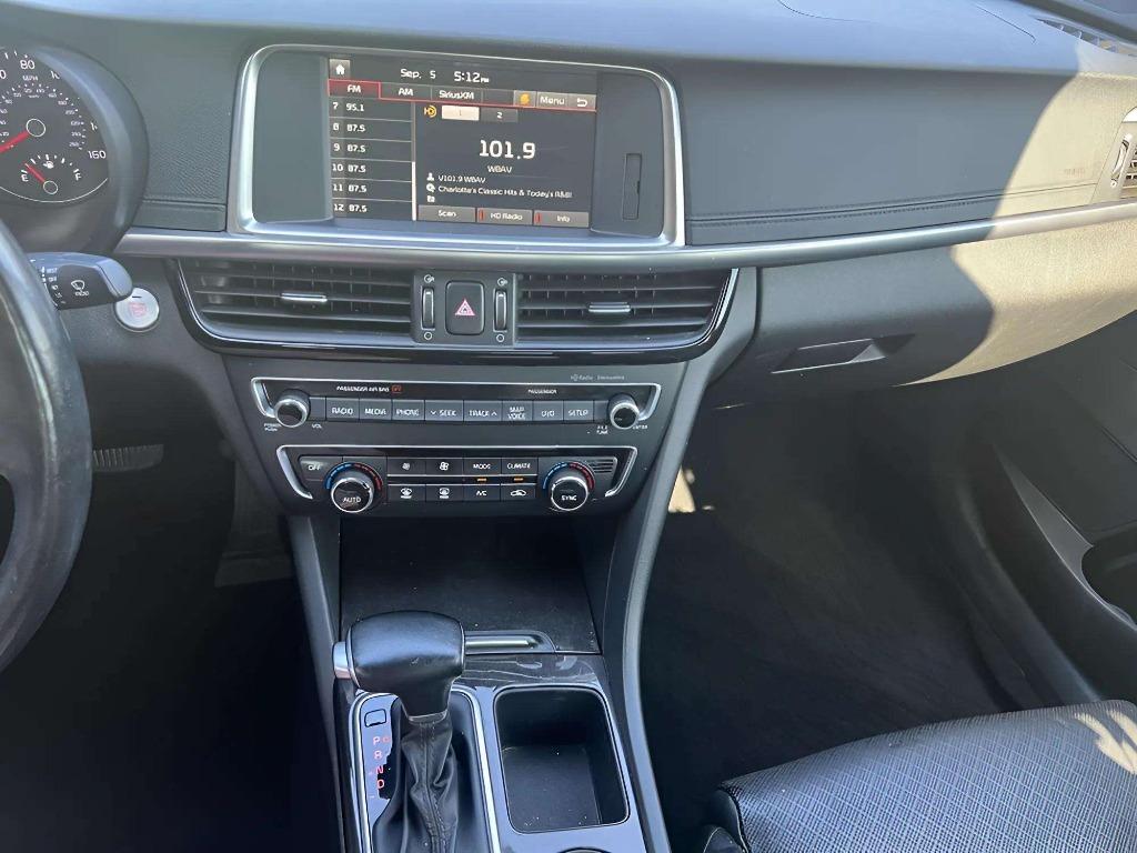 2016 Kia Optima - $13,995