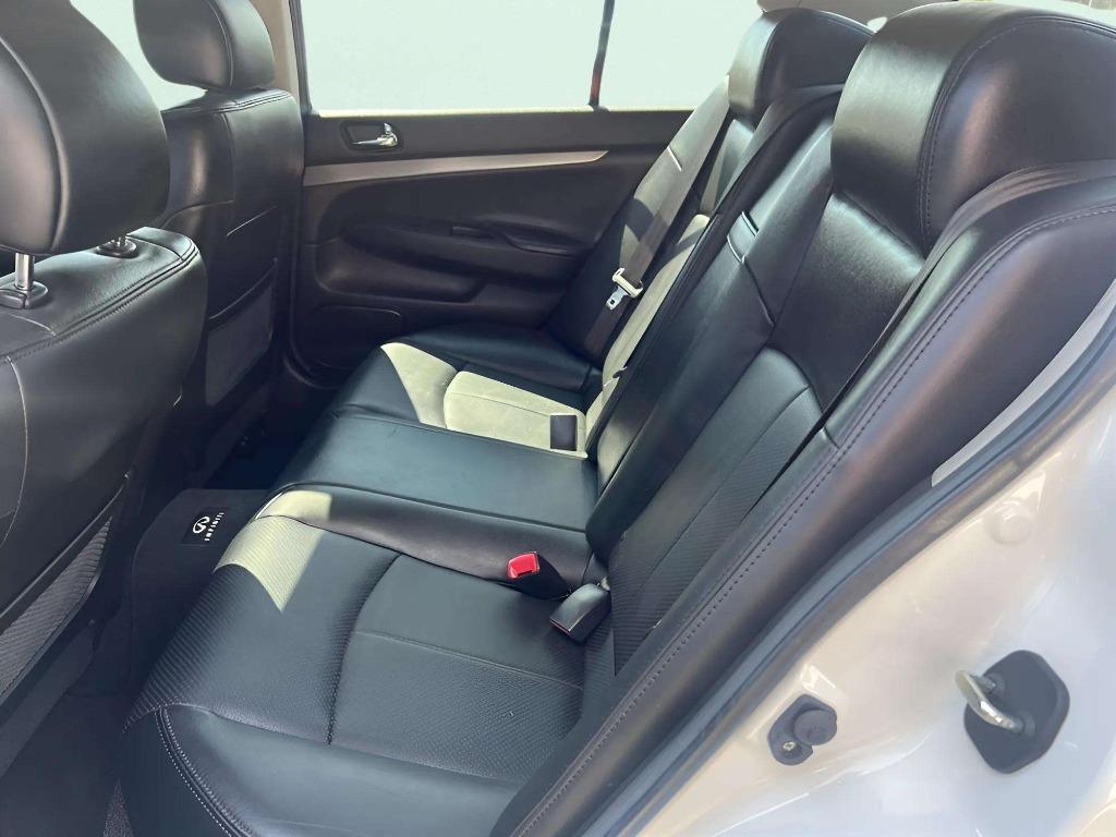 2013 INFINITI G - $14,995