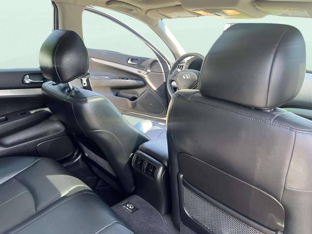 2013 INFINITI G - $14,995