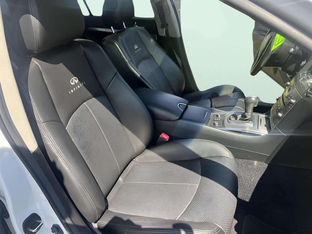 2013 INFINITI G - $14,995