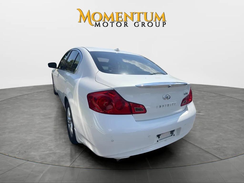 2013 INFINITI G - $14,995
