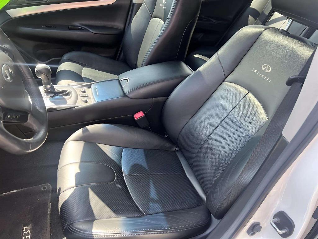2013 INFINITI G - $14,995