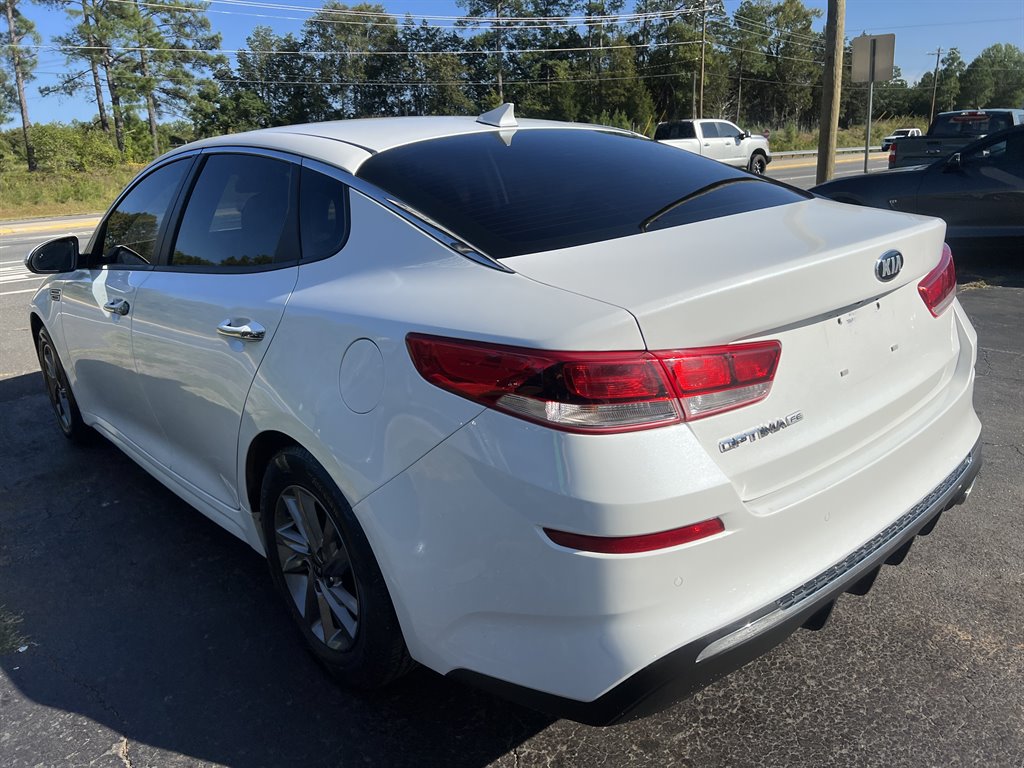 2019 KIA Optima Sedan - $14,995