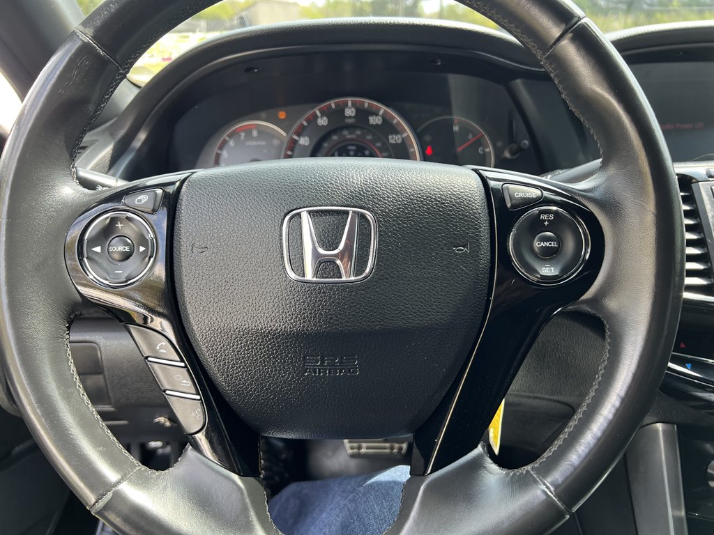 2017 Honda Accord Sport photo