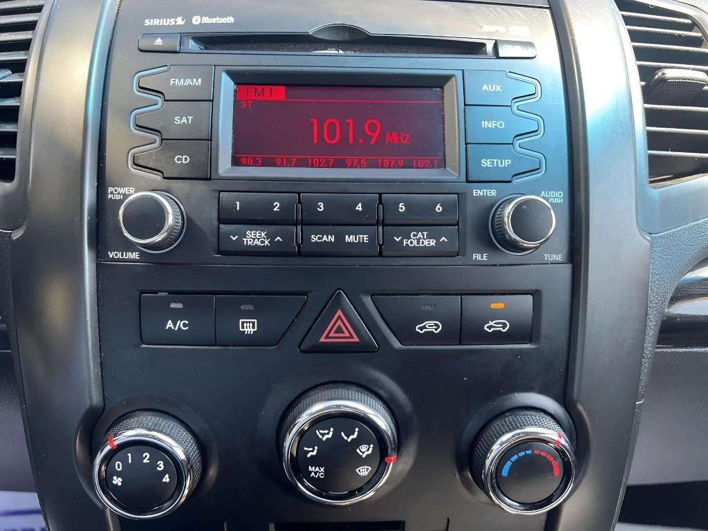 2012 Kia Sorento - $6,995