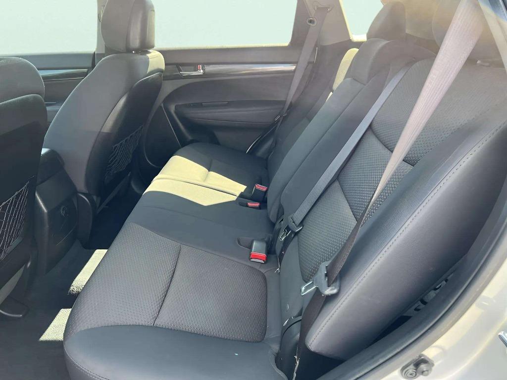 2012 Kia Sorento - $6,995
