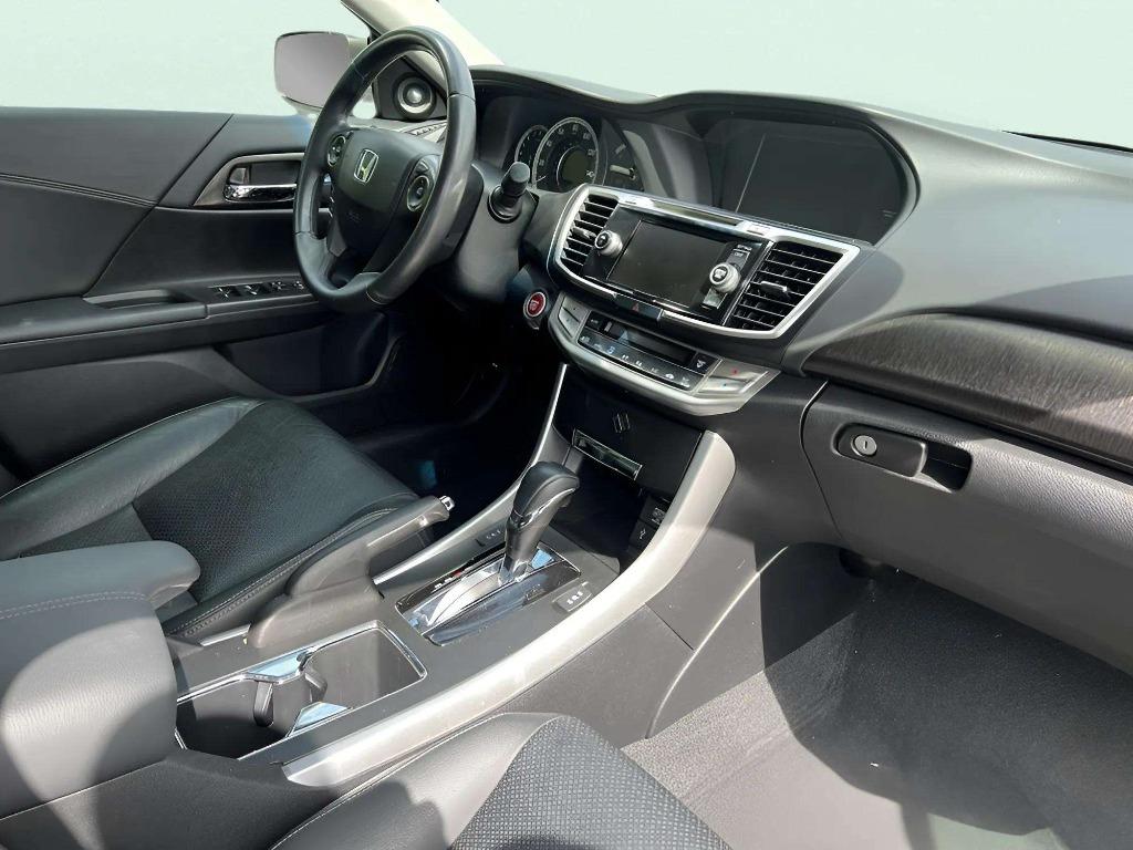 2013 Honda Accord - $17,995