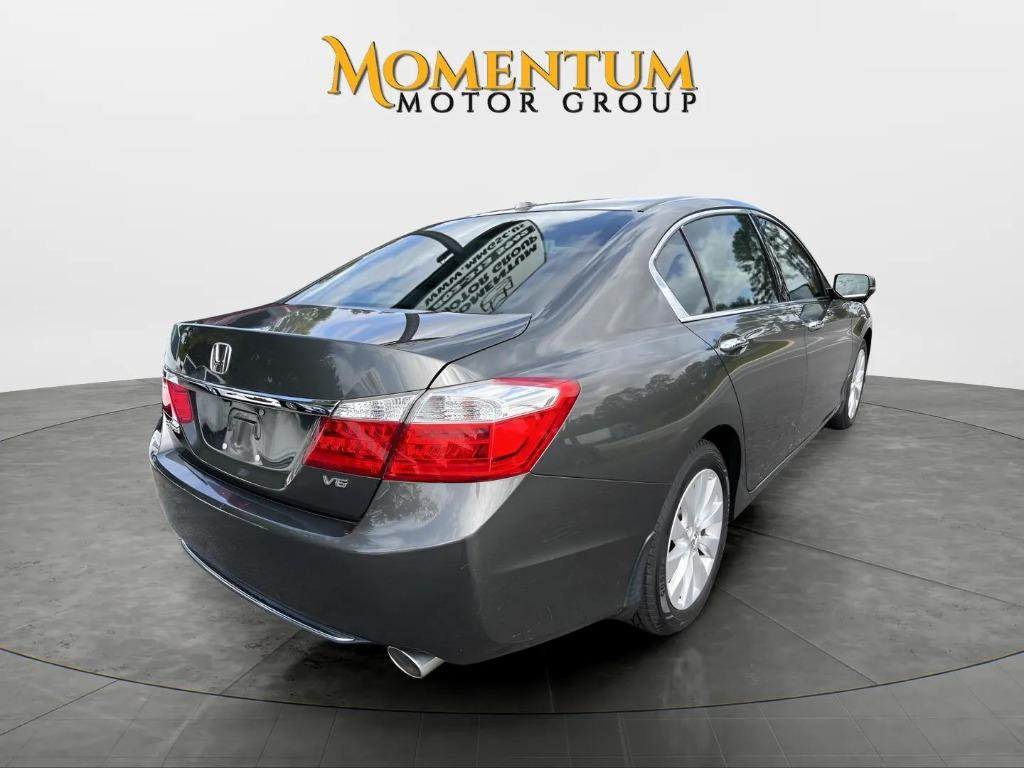2013 Honda Accord - $17,995
