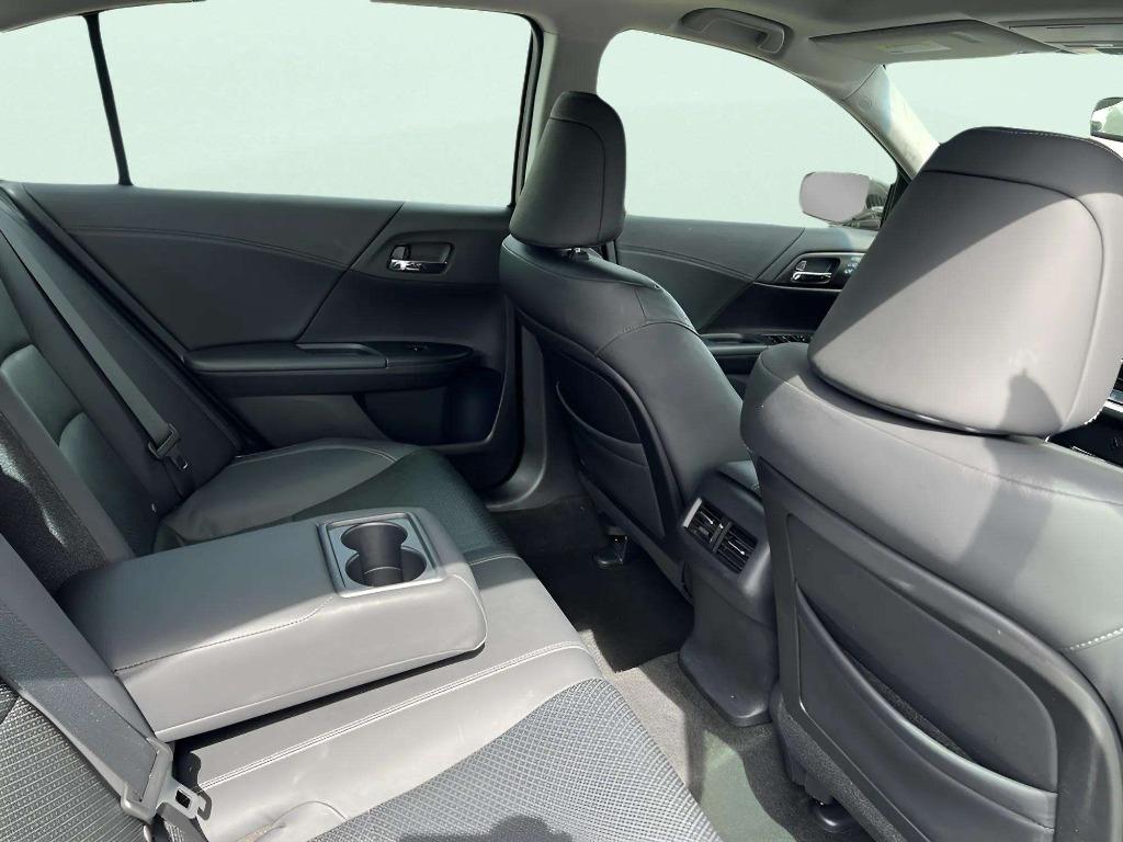 2013 Honda Accord - $17,995