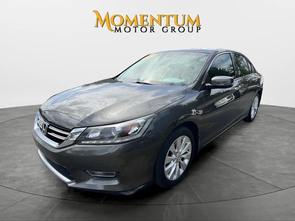 2013 Honda Accord - $17,995