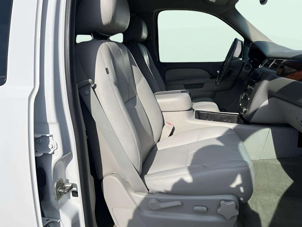 2011 GMC Yukon - $9,995