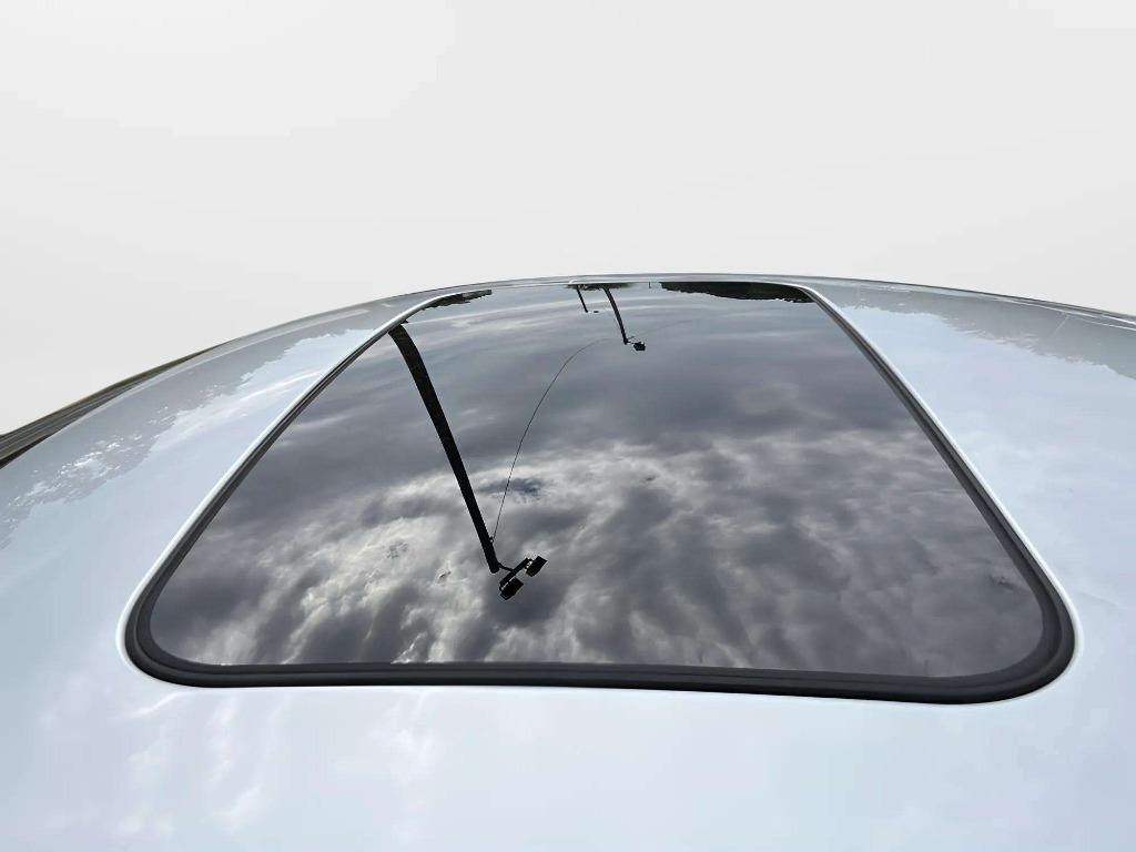 2012 Jaguar XF - $11,995