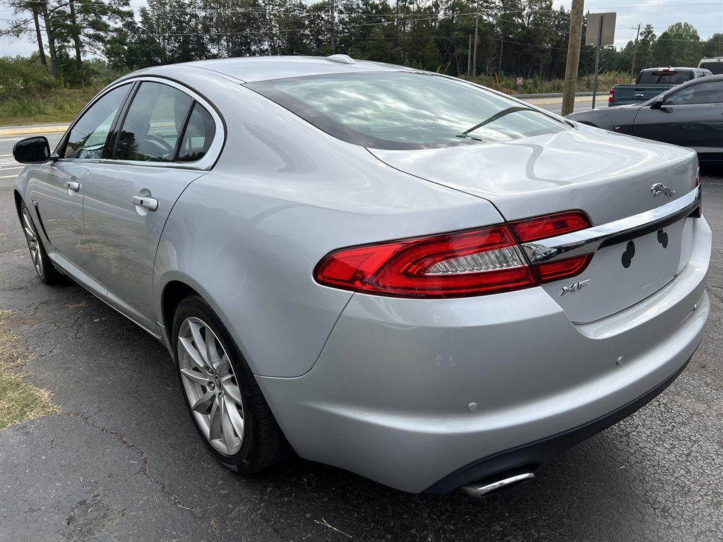 2012 Jaguar XF photo