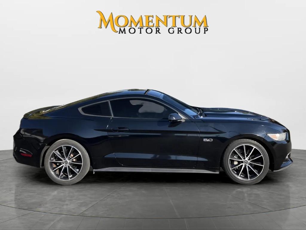 2015 Ford Mustang - $16,995
