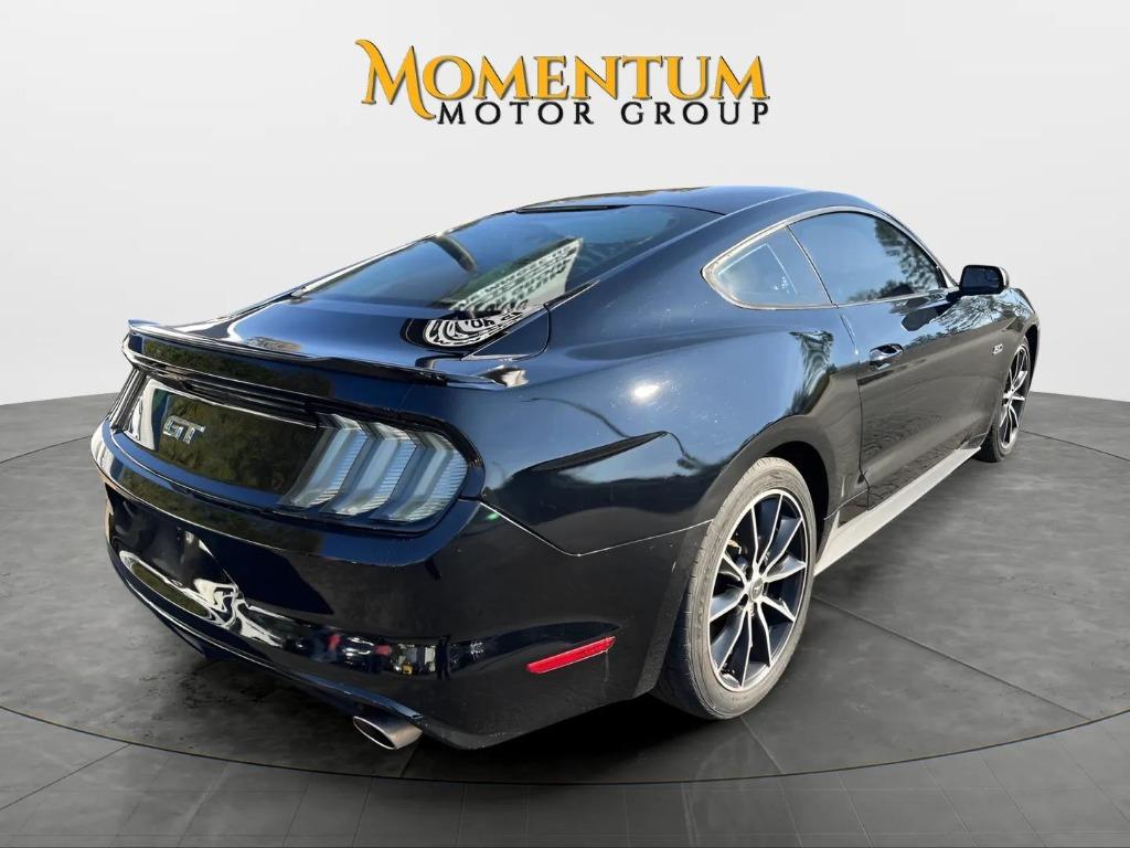 2015 Ford Mustang - $16,995