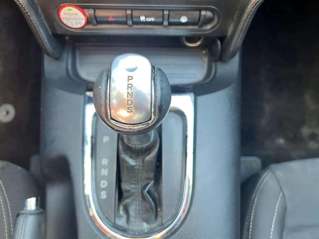 2015 Ford Mustang - $16,995