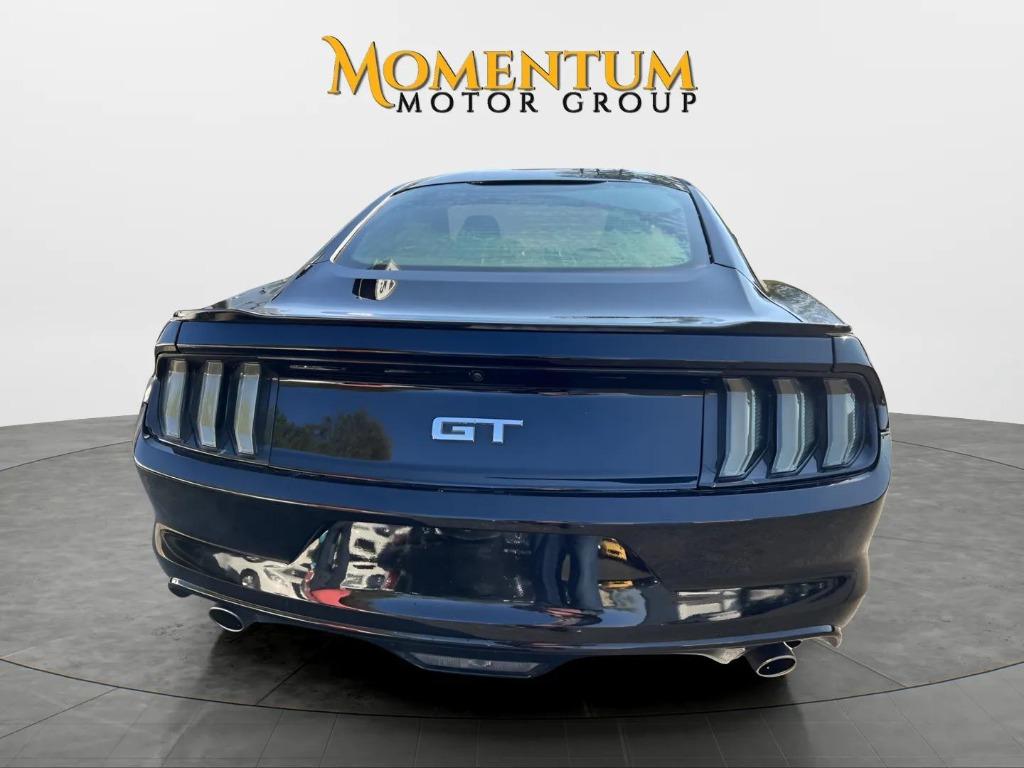 2015 Ford Mustang - $16,995