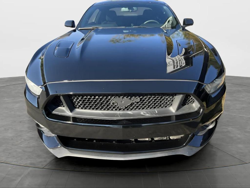 2015 Ford Mustang - $16,995